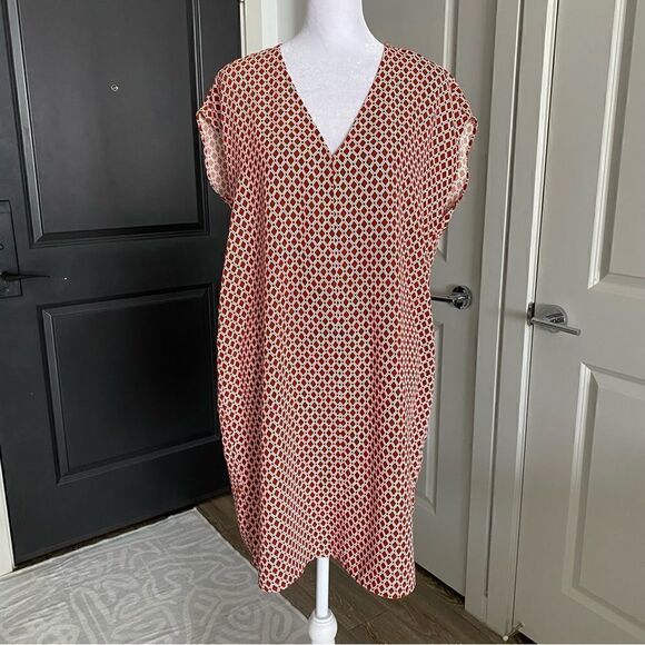 H&M Red and White Geometric Pattern Belted Shirt Dress Size 6 - Picture 4 of 8